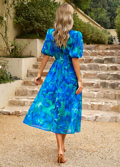 Estella™ | Flattering Floral Midi Dress