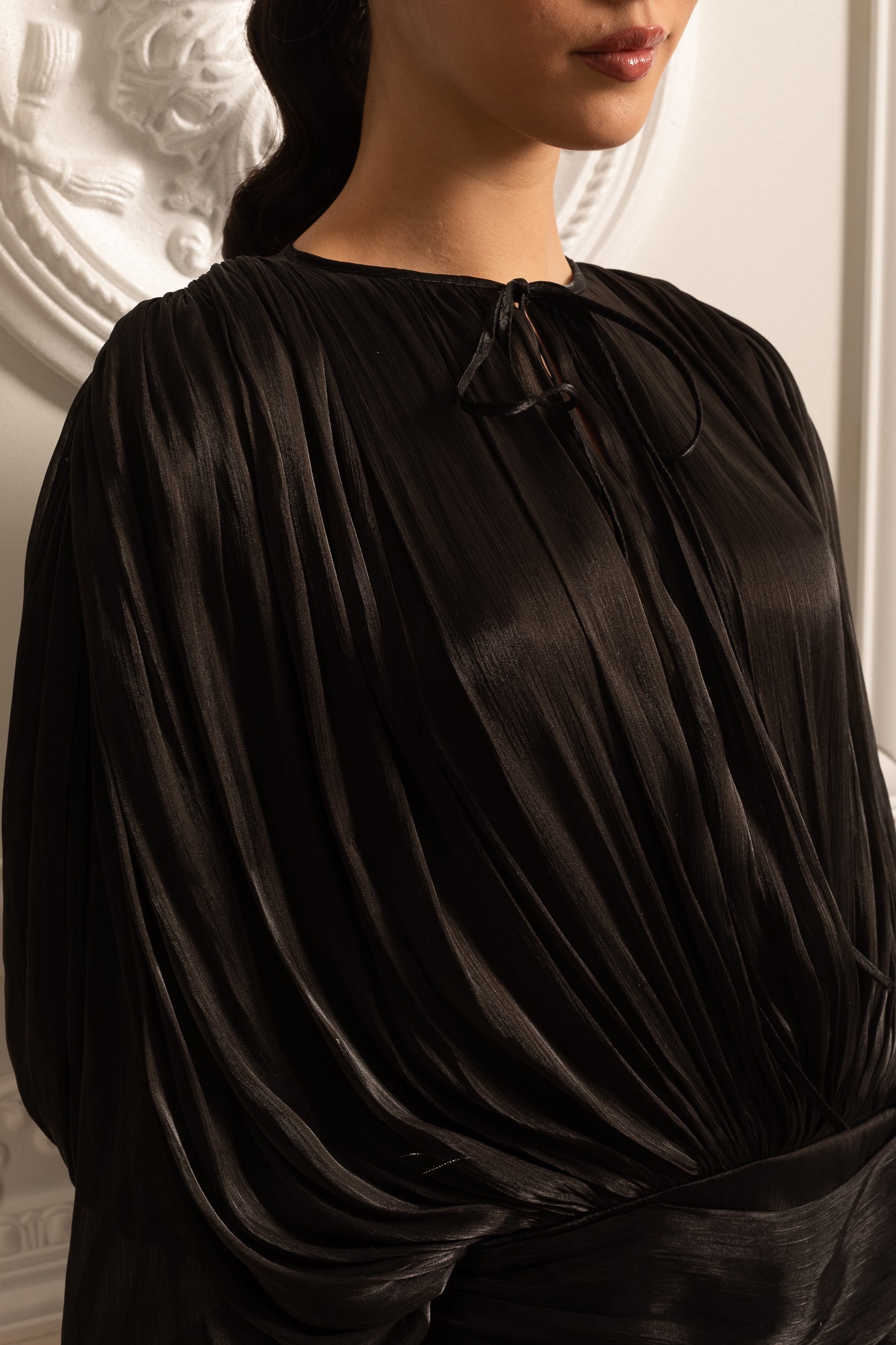 Ivoire™ | Draperad långärmad klänning